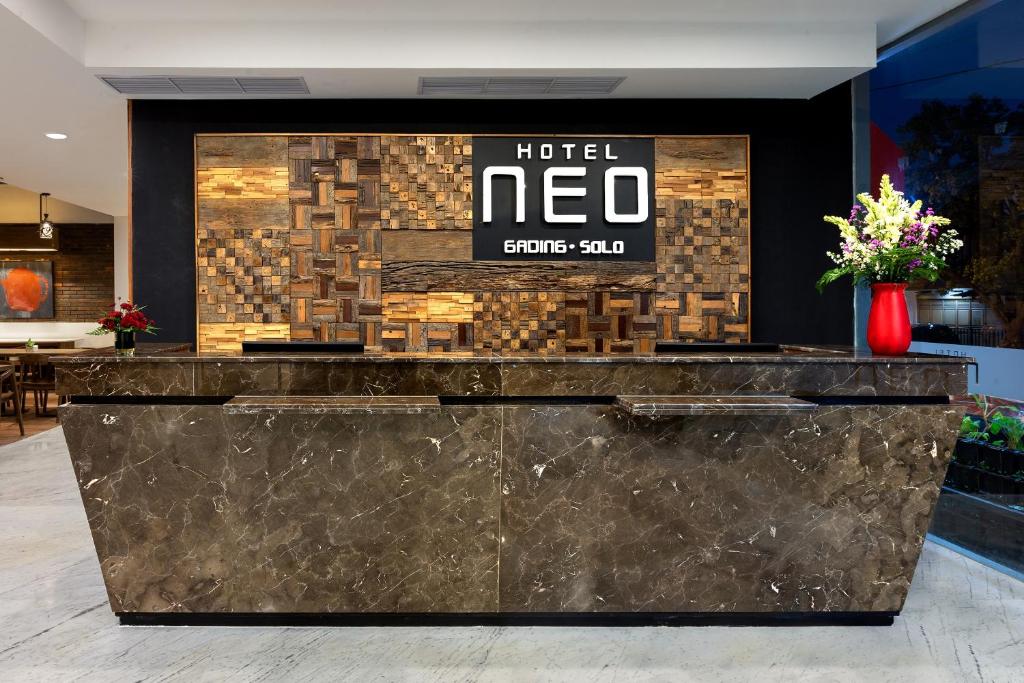 Hotel Neo Gading Solo, Nomaden TV